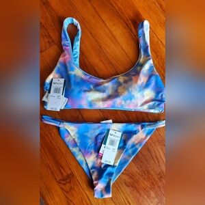 Roxy Pop Surf Bralette Sporty size Large & Pop Surf Cheeky bottom size Large